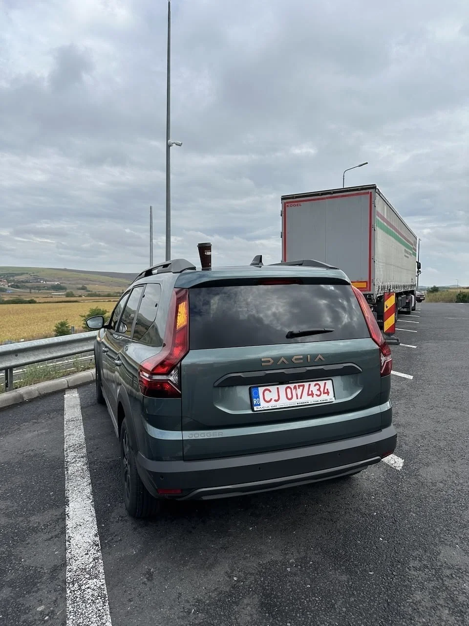 Dacia Jogger 1.0 GPL 7 Locuri: O Alegere Inteligentă