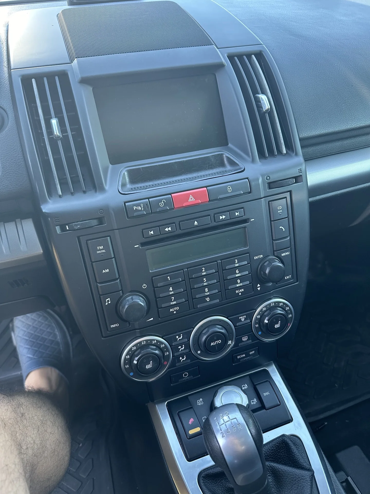 Land Rover Freelander 2.2 (2008): Robust și Capabil