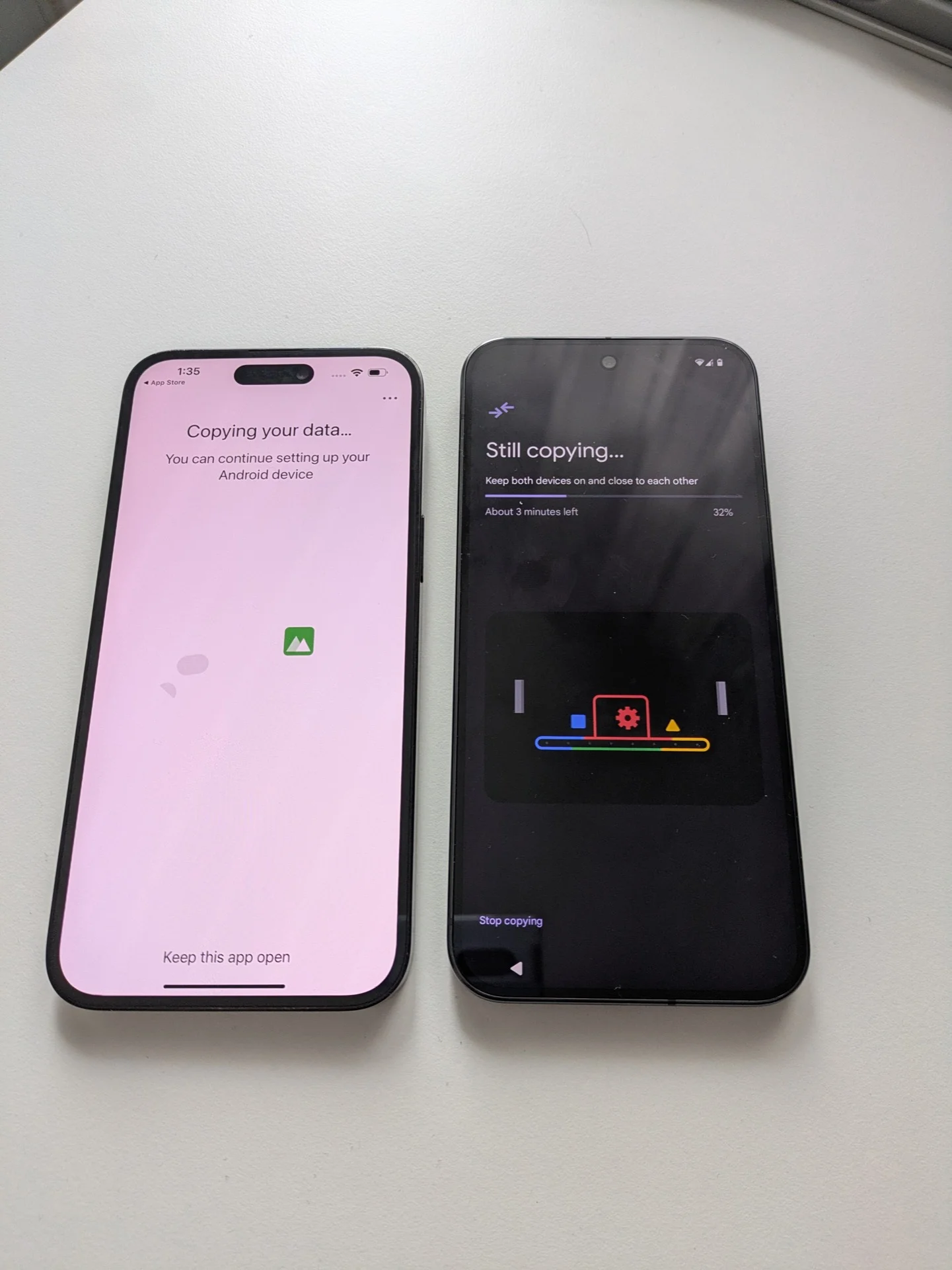 De la iPhone la Pixel: Ghidul Complet cu Aplicația Switch to Android
