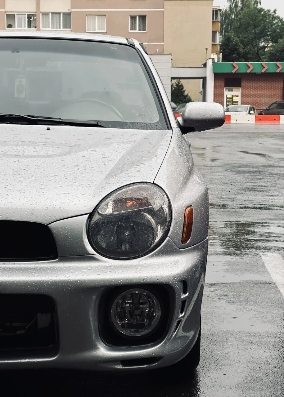 Visul JDM: O Subaru Impreza 2003 în garajul meu