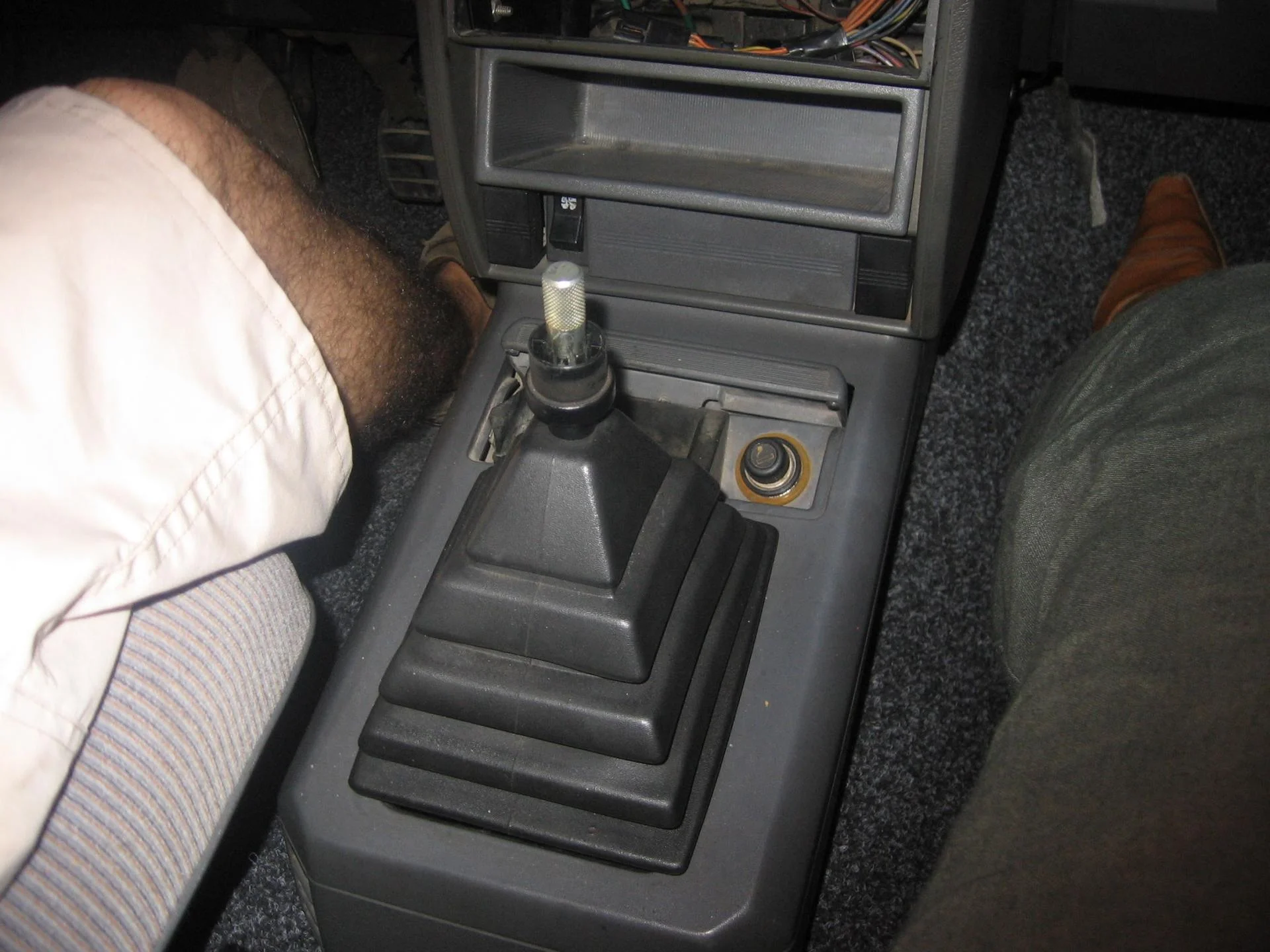 Prima dragoste pe patru roți: Renault Medallion DL (Renault 21)