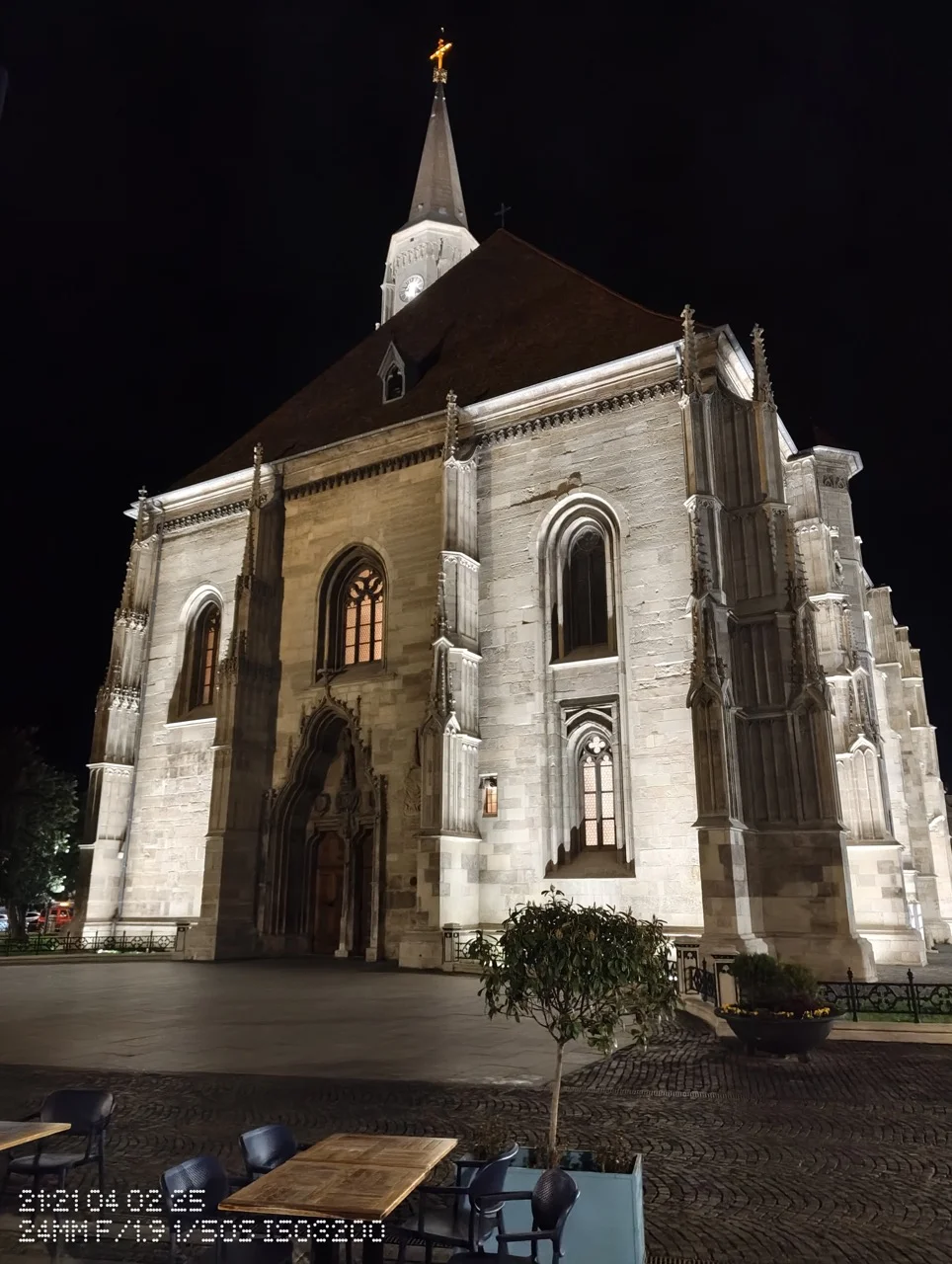 Nothing Phone 3a: Modul Night te lasă în întuneric când vine vorba de culori