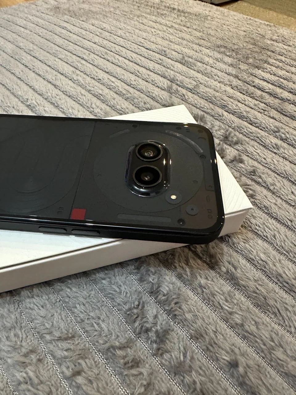 Nothing Phone (2a): Stil Inconfundabil dar… Camera?
