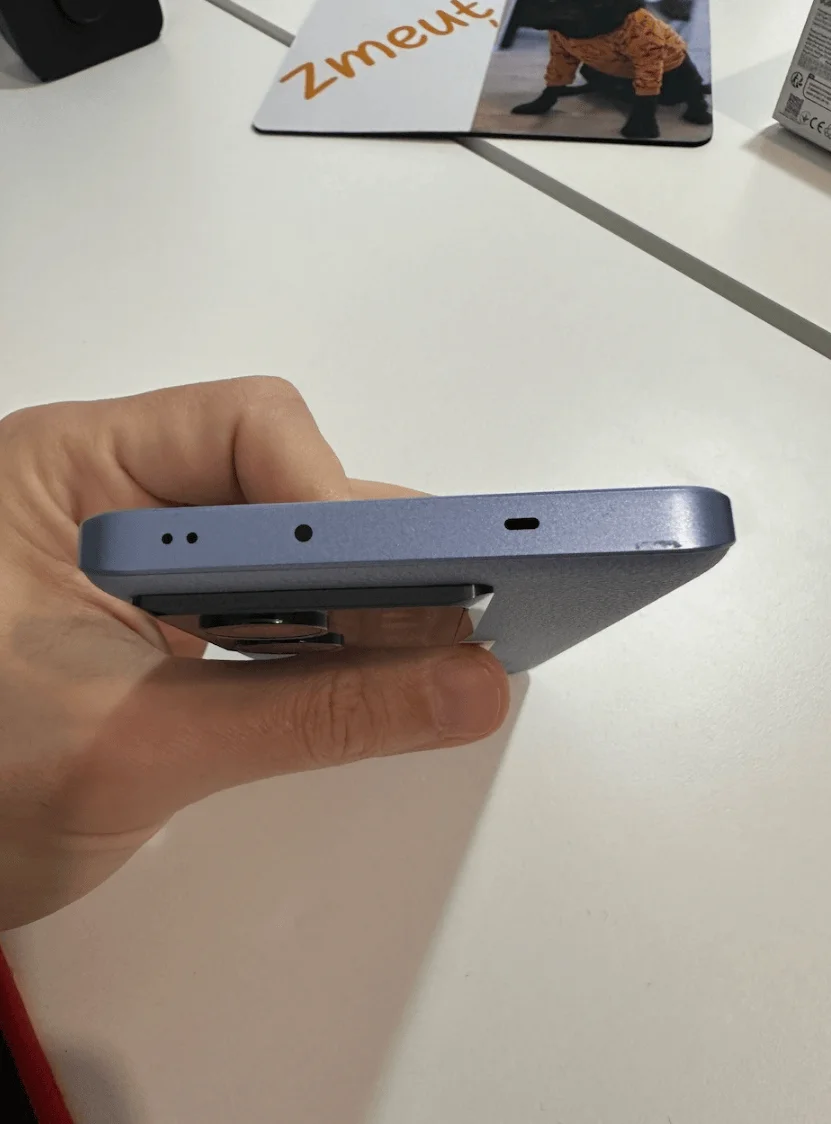 Impresie Xiaomi 13T: Există. Și cam atât?