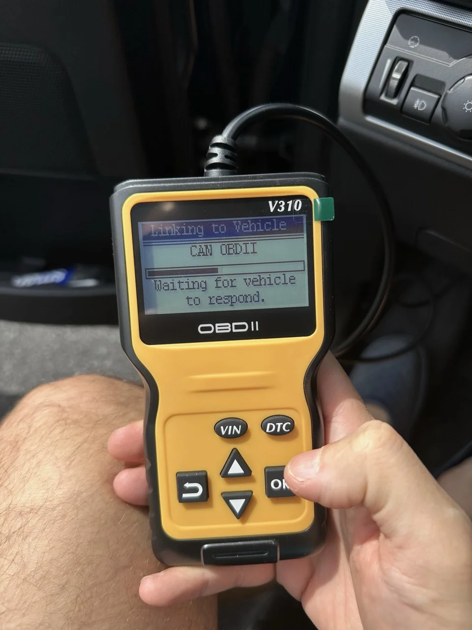 Tester Diagnoză auto multimarcă OBD2 V310 – recenzie completă și avantaje