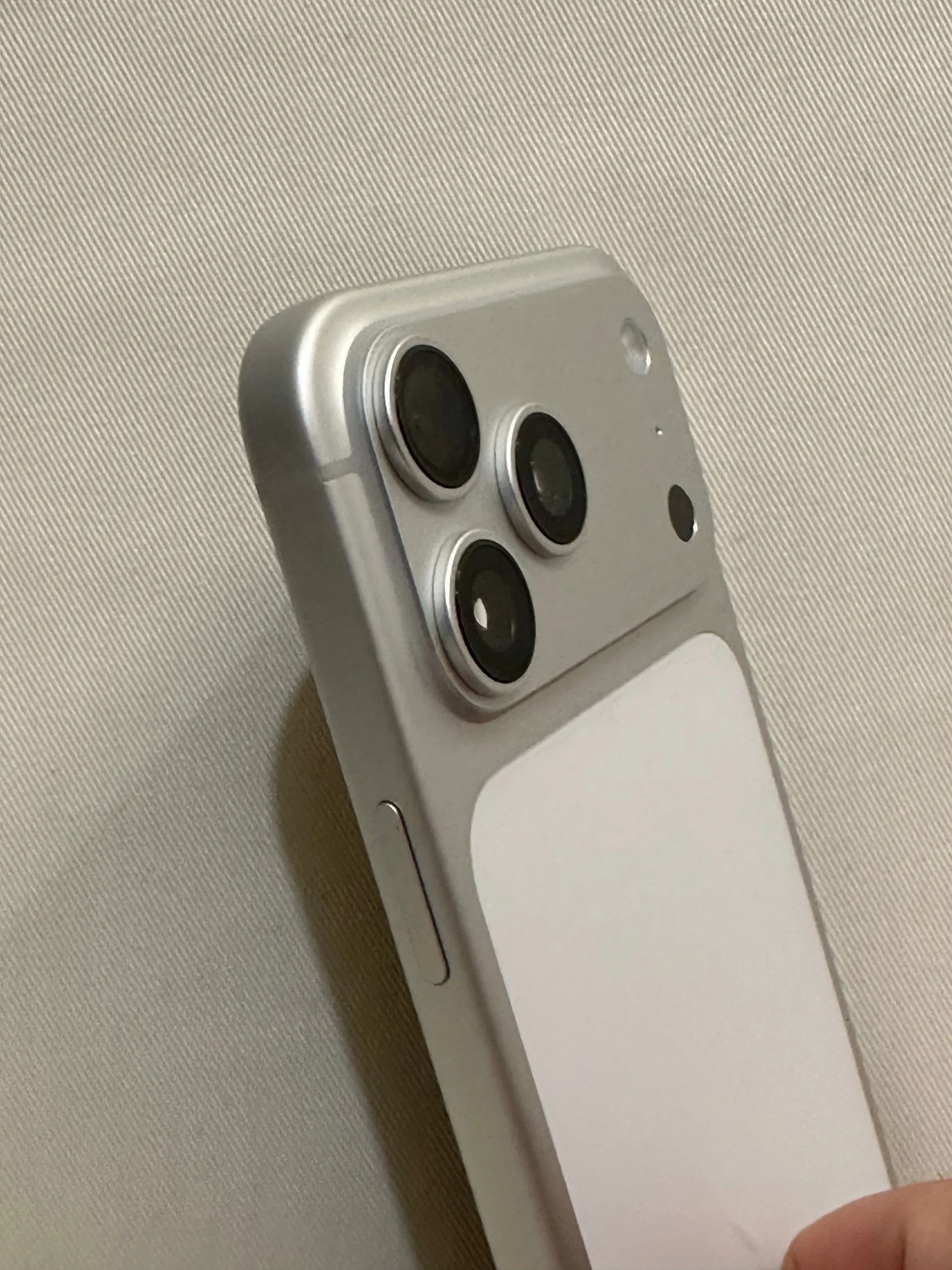 iPhone 17 Pro Max Review: Unboxing, Performanță și Upgrade de la iPhone 14 Pro Max