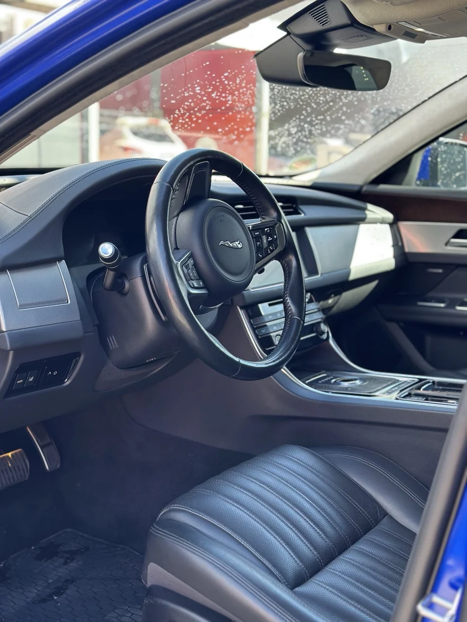Jaguar XF 2018 Portfolio: De ce am ales Anglia în detrimentul Germaniei (Jurnal de Bord)