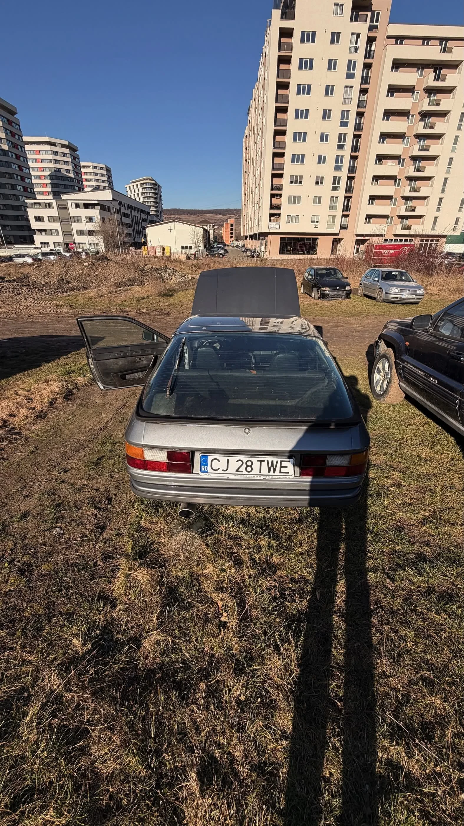 Image 3 for Porsche 924: O tură de iarnă și un Jump Starter salvator