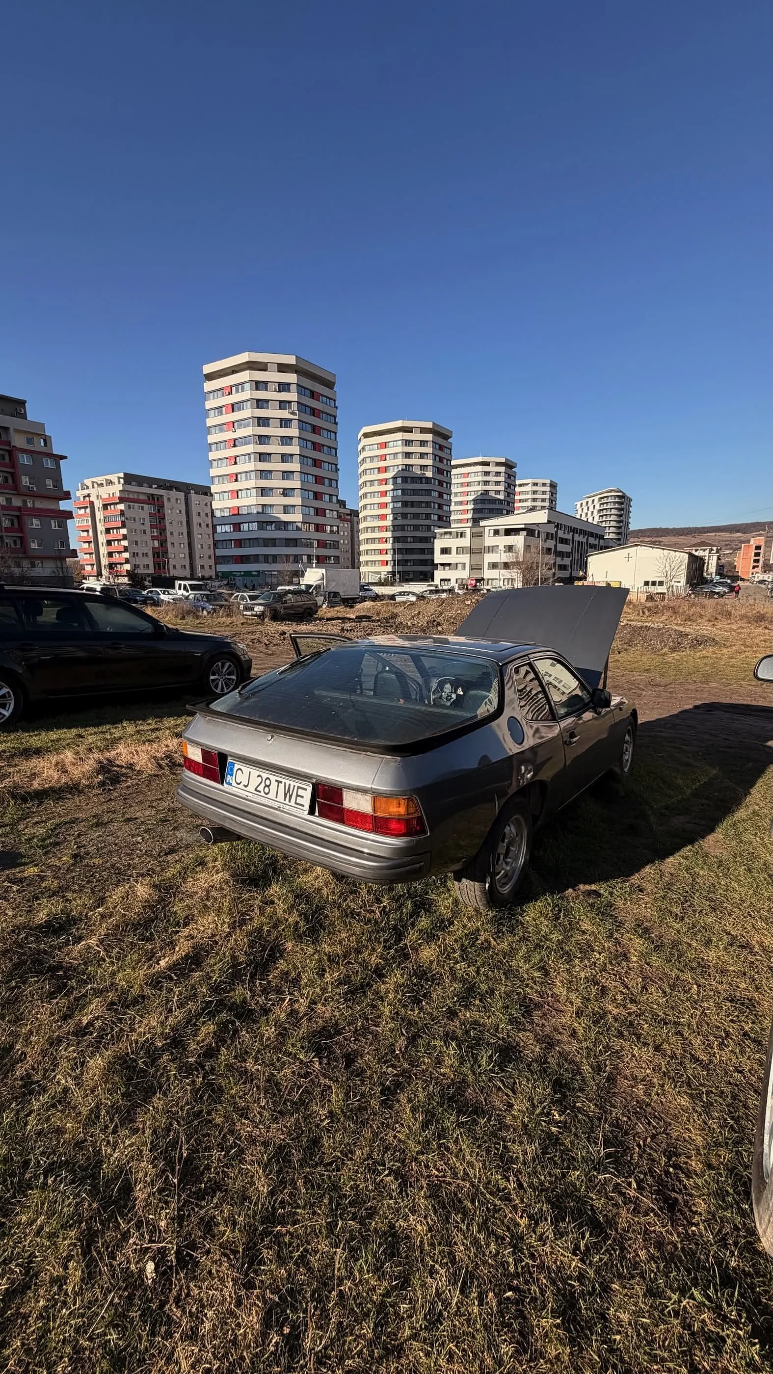 Image 4 for Porsche 924: O tură de iarnă și un Jump Starter salvator
