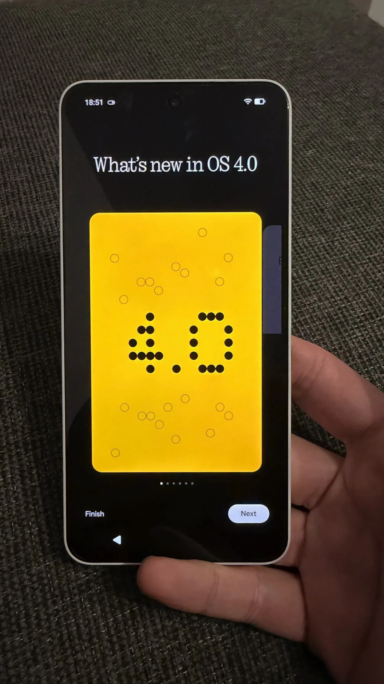 EXCLUSIV: Am instalat Nothing OS 4.0 (Android 16) pe Nothing Phone (3a). Ce e nou?