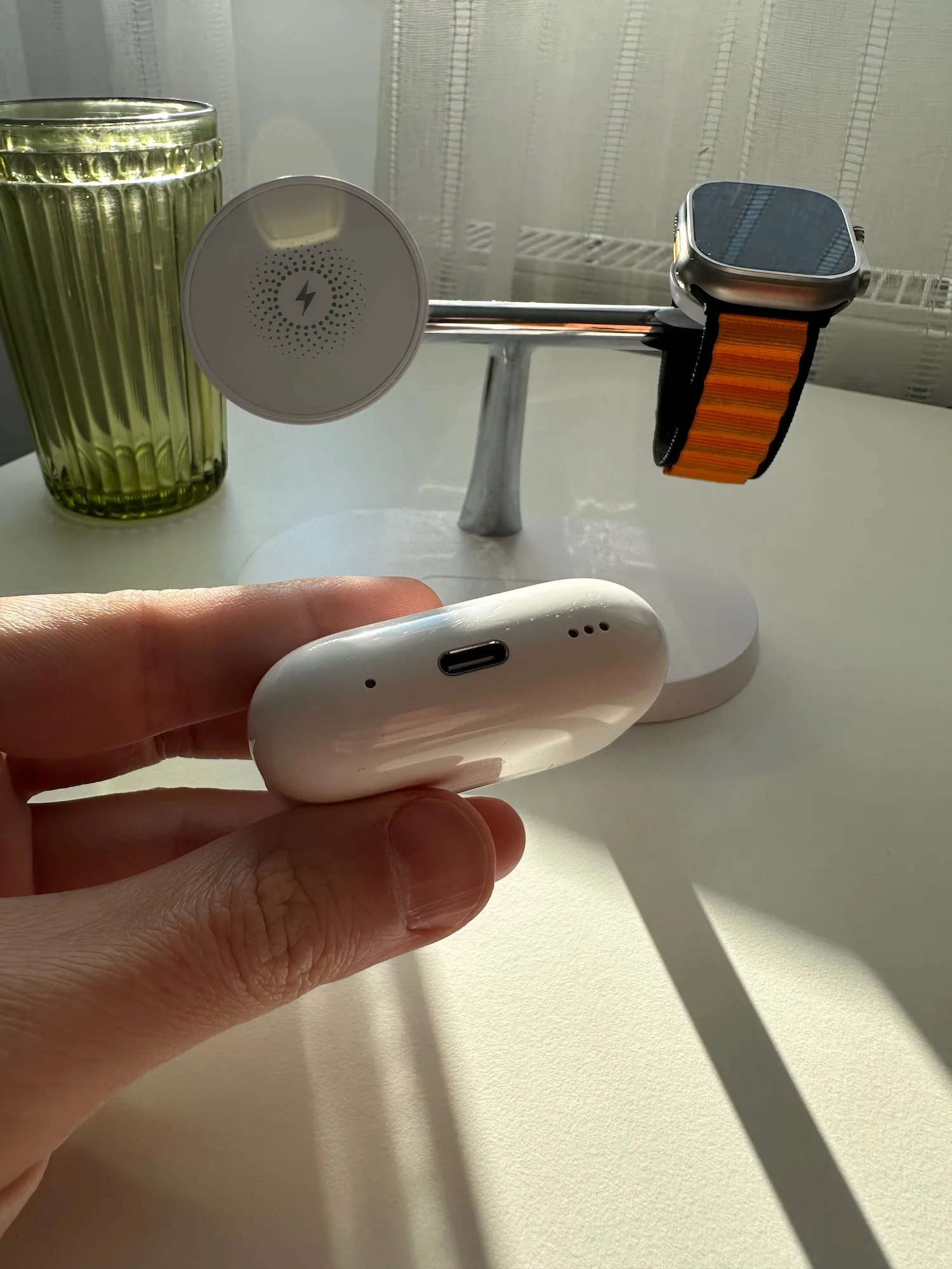 Image 2 for 3 Ani cu AirPods Pro 2 (USB-C): Review pe termen lung