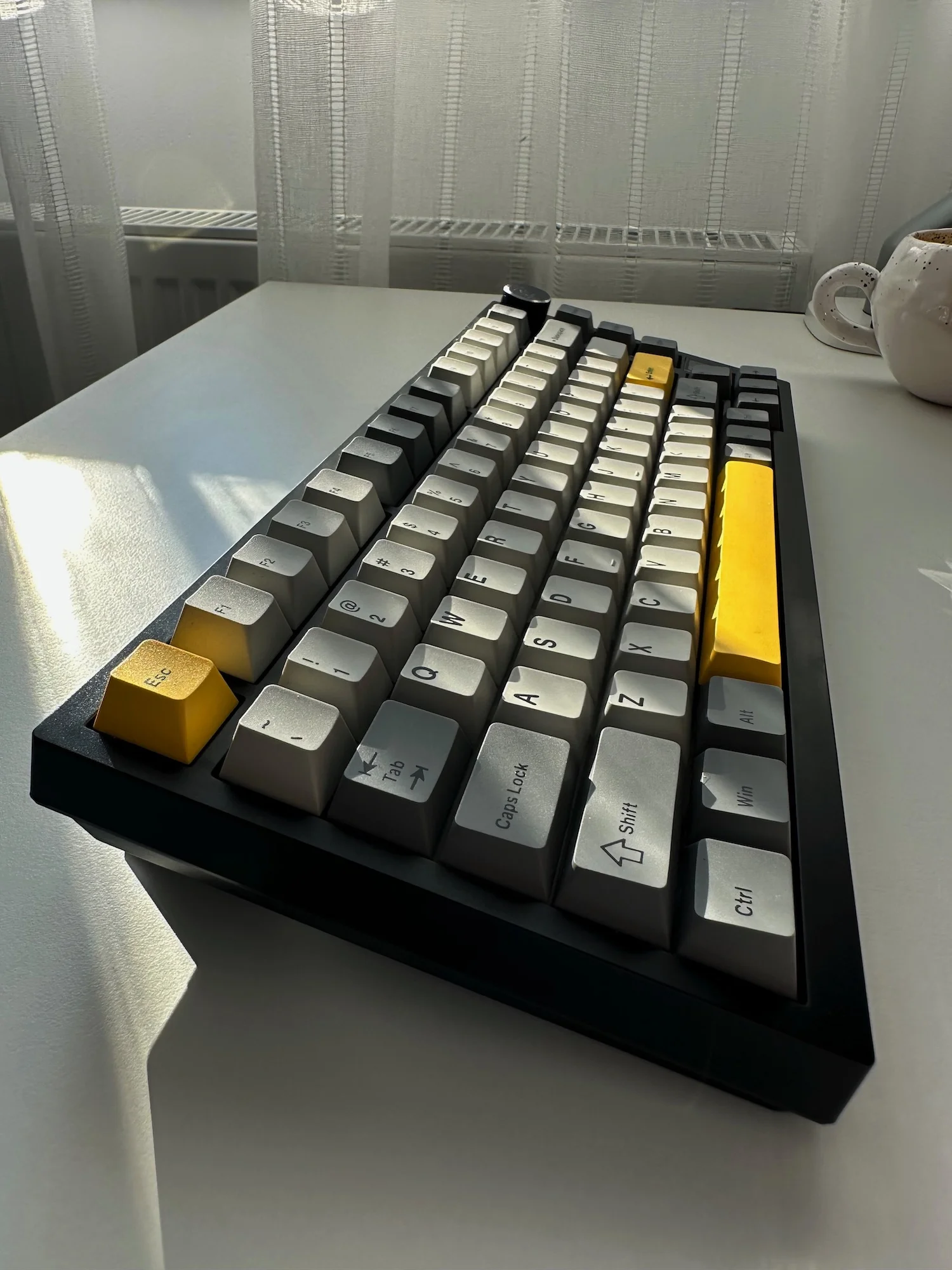 Image 3 for AJAZZ AK820 Pro: De la MX Keys la mecanică. Merită trecerea?