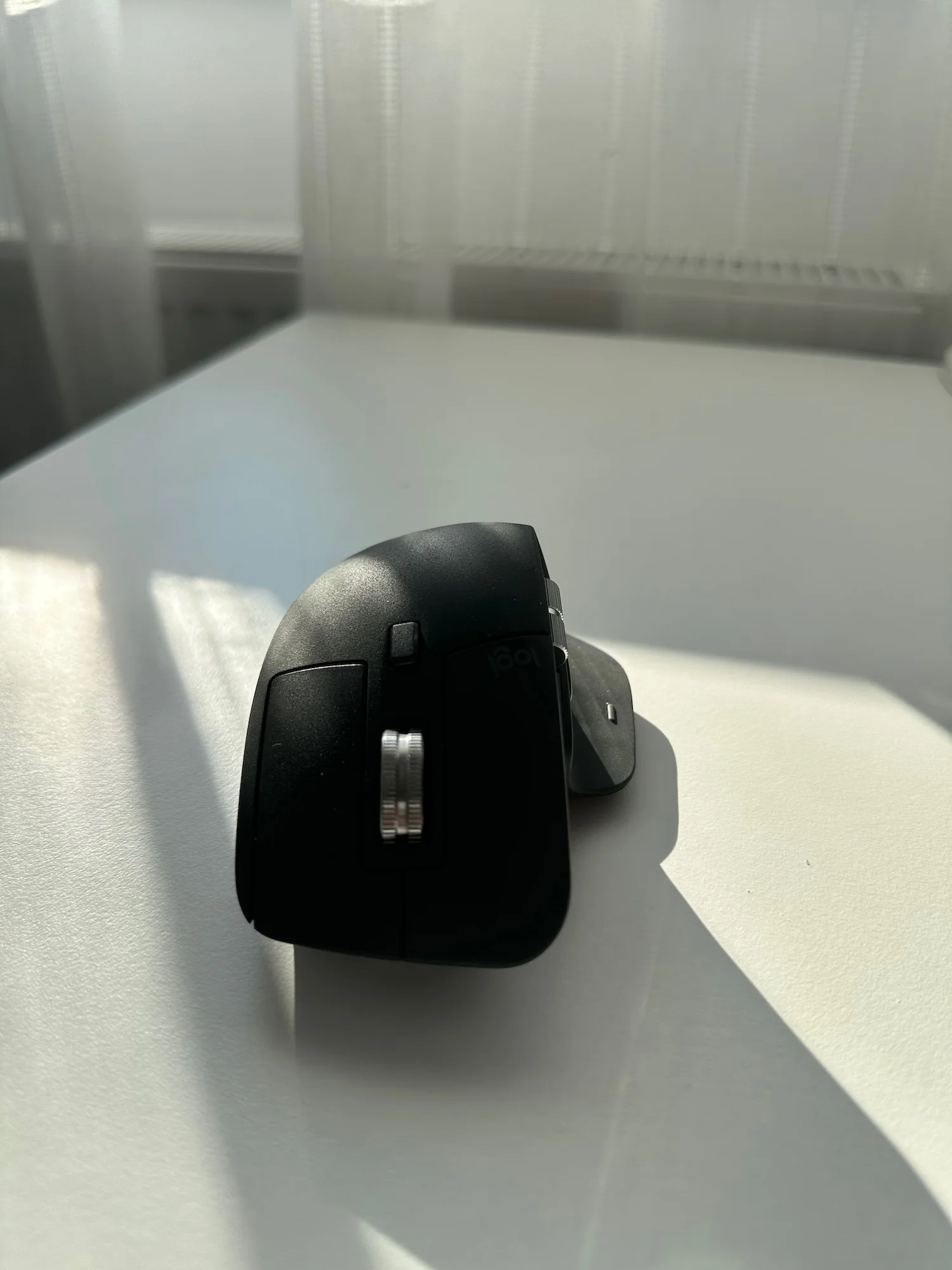 Image 4 for Logitech MX 3 vs 3S: Merită upgrade-ul pentru liniște?