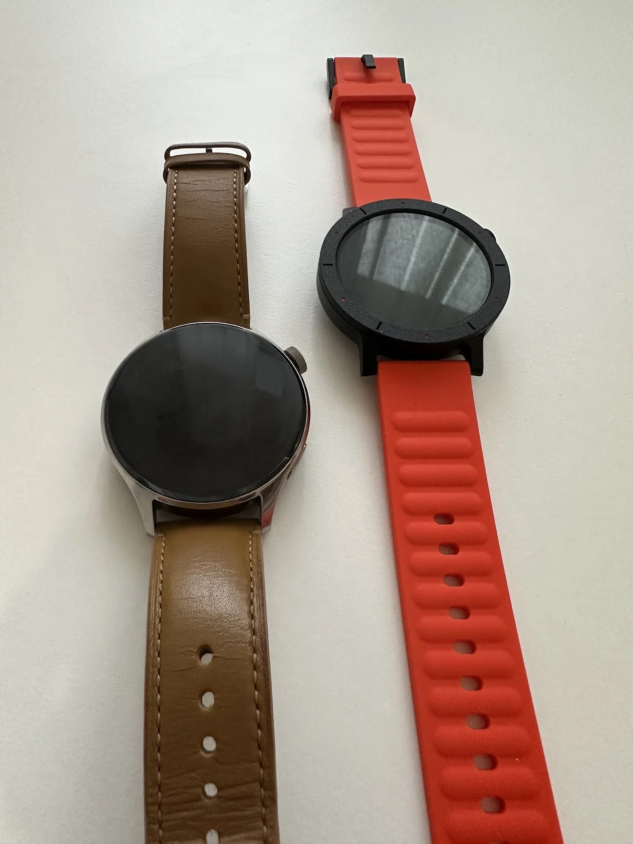 Xiaomi S1 Pro vs CMF Watch 3 Pro: Eleganță vs Minimalism